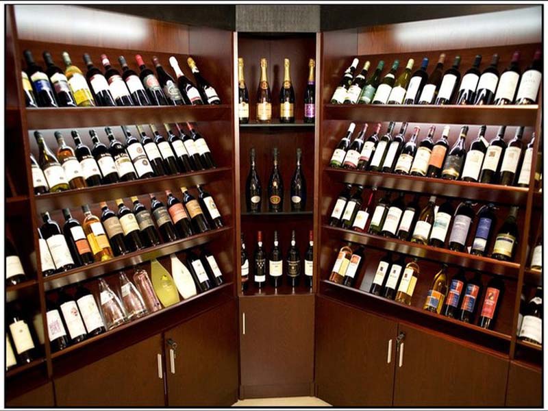 Có cần xin giấy phép bán lẻ rượu hay không?