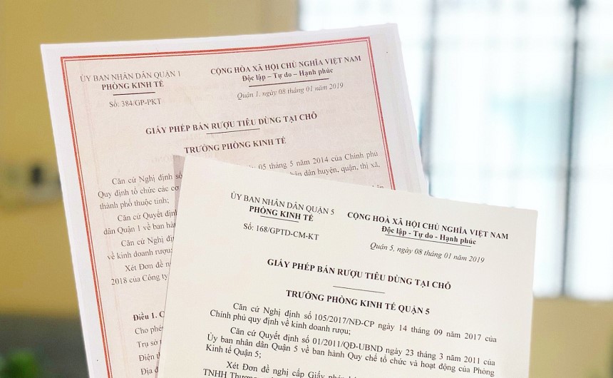 Ảnh minh họa giấy phép bán rượu tiêu dùng tại chỗ